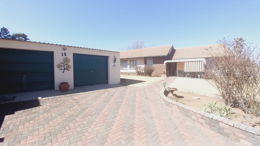 5 Bedroom Property for Sale in Sasolburg Ext 10 Free State